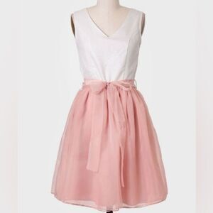 Comme Toi Sleeveless A-Line Bow Waist V-Neck Tulle Style Pink Party Dress. Small
